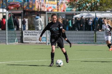 Bild 25 - B-Juniorinnen St.Pauli - C-Juniorinnen SV Steinhorst : Ergebnis: 1:2